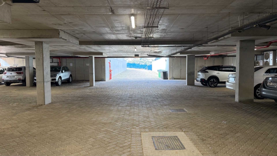 2 Bedroom Property for Sale in Plattekloof Western Cape